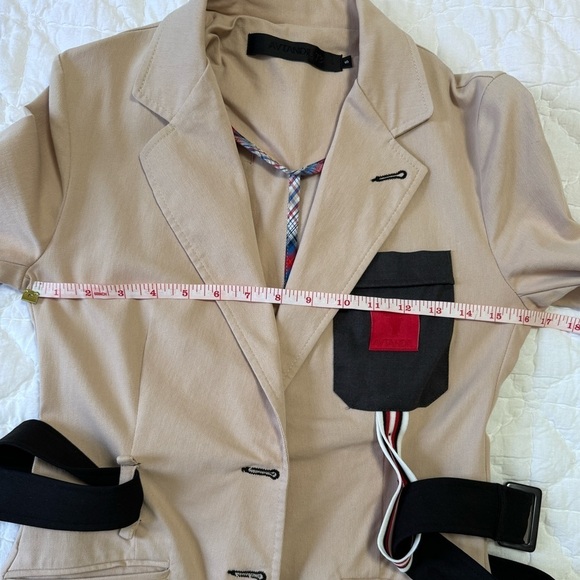 Designer AVTANDIL-73 Beige Jacket in Size Small - Picture 7 of 16